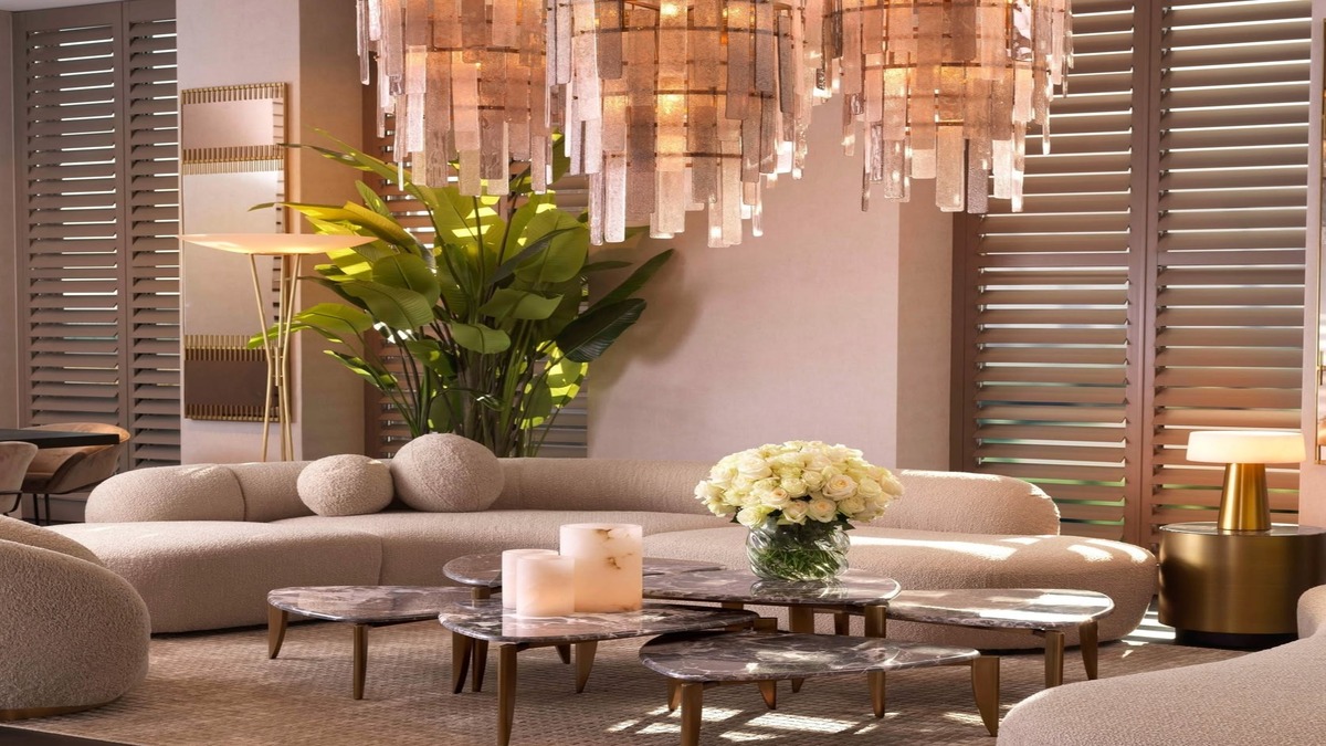 Eichholtz Planning Palm Desert Showroom