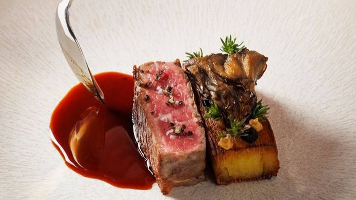 Amphora brings a wine-focused menu to NYC.