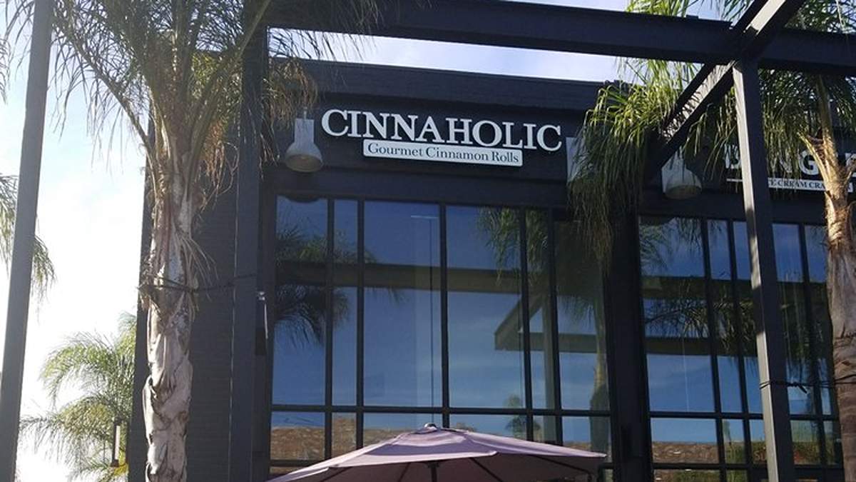 Cinnaholic is opening in Chelsea.