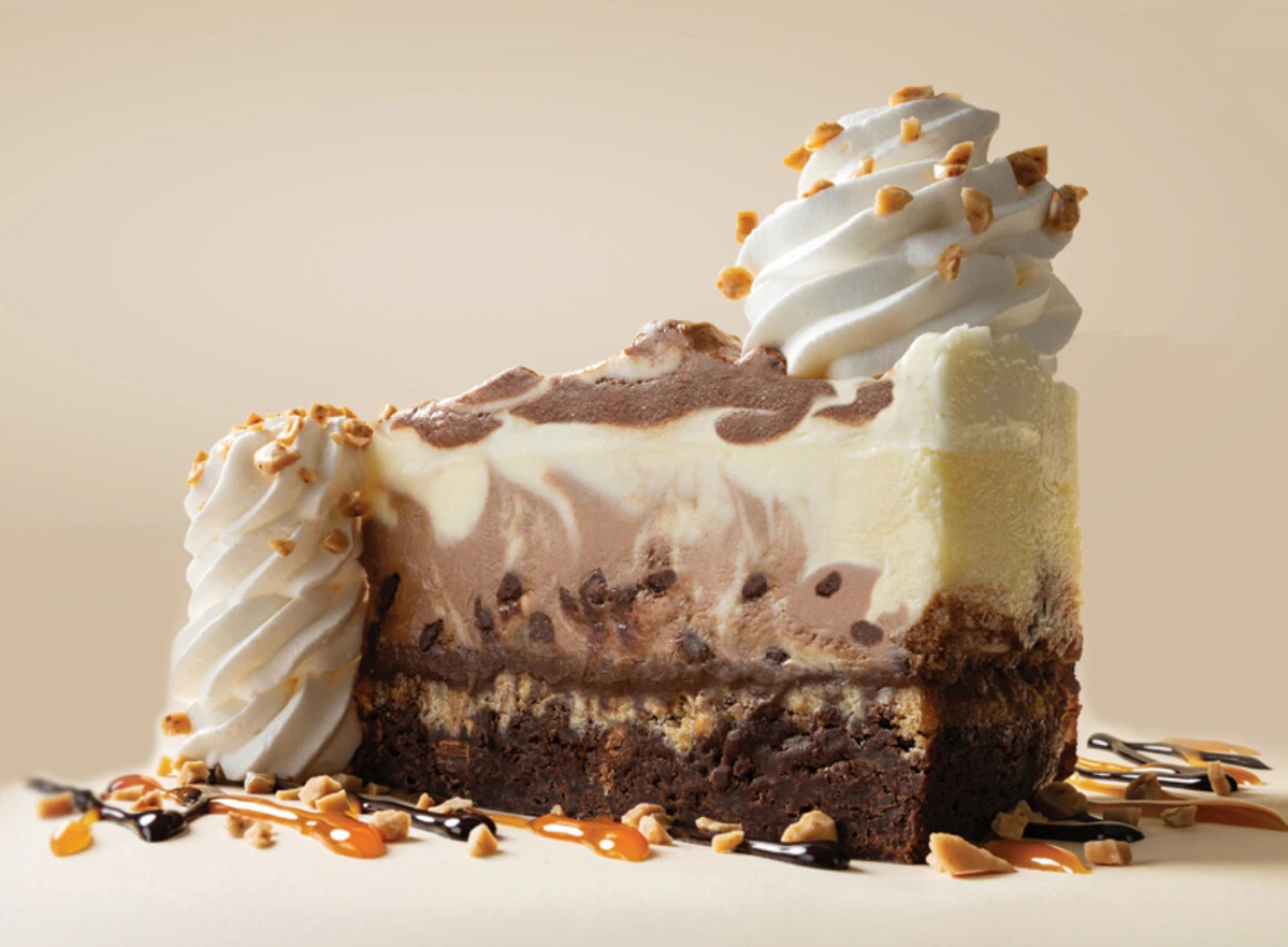 The Cheesecake Factory Plans Q4 2027 Opening in Surprise
