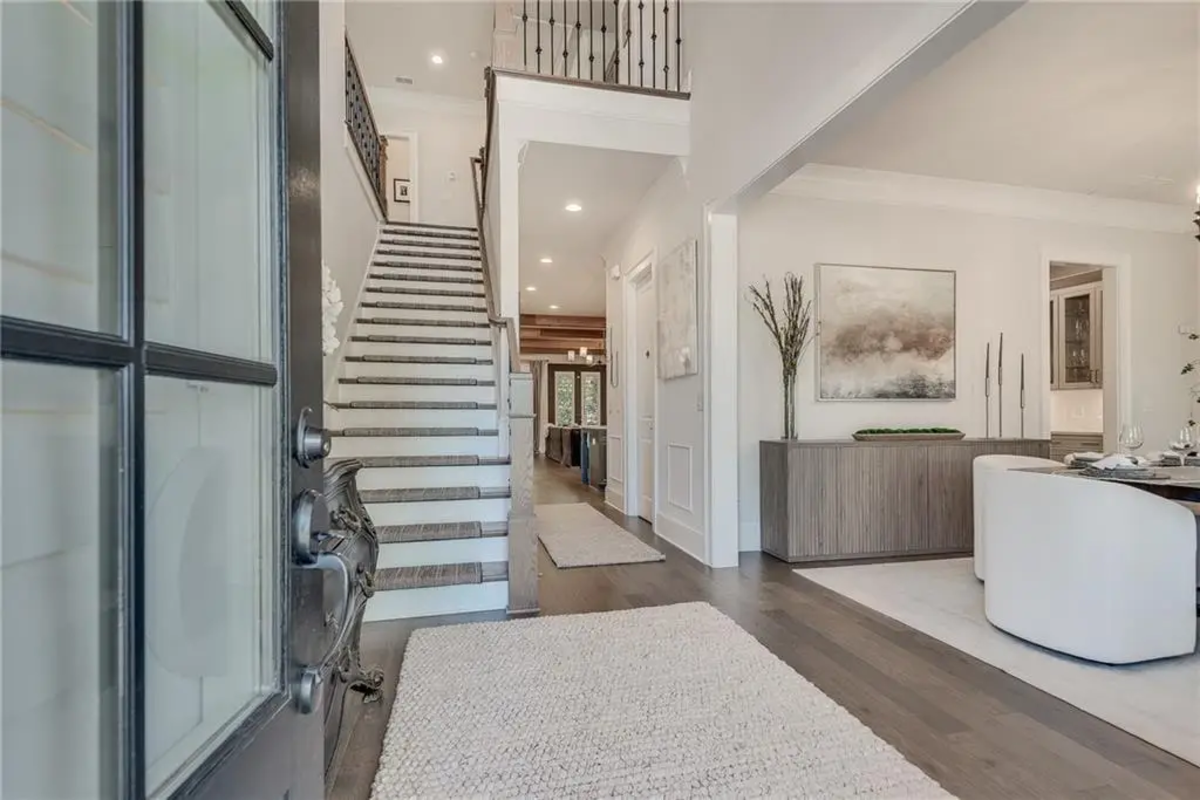 Charleston-Inspired Living in the Heart of Roswell