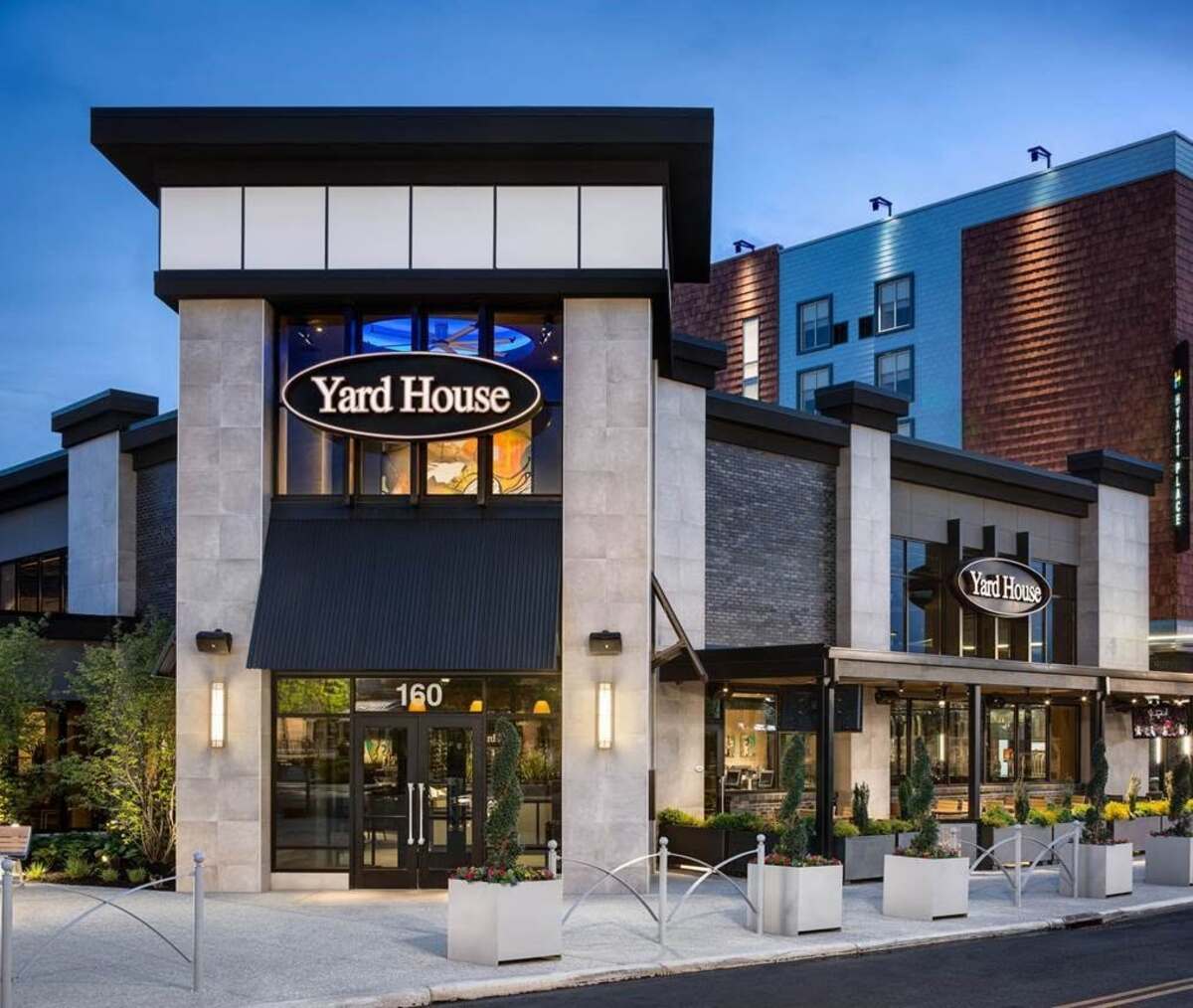 Yard House Plans First Gilbert Restaurant