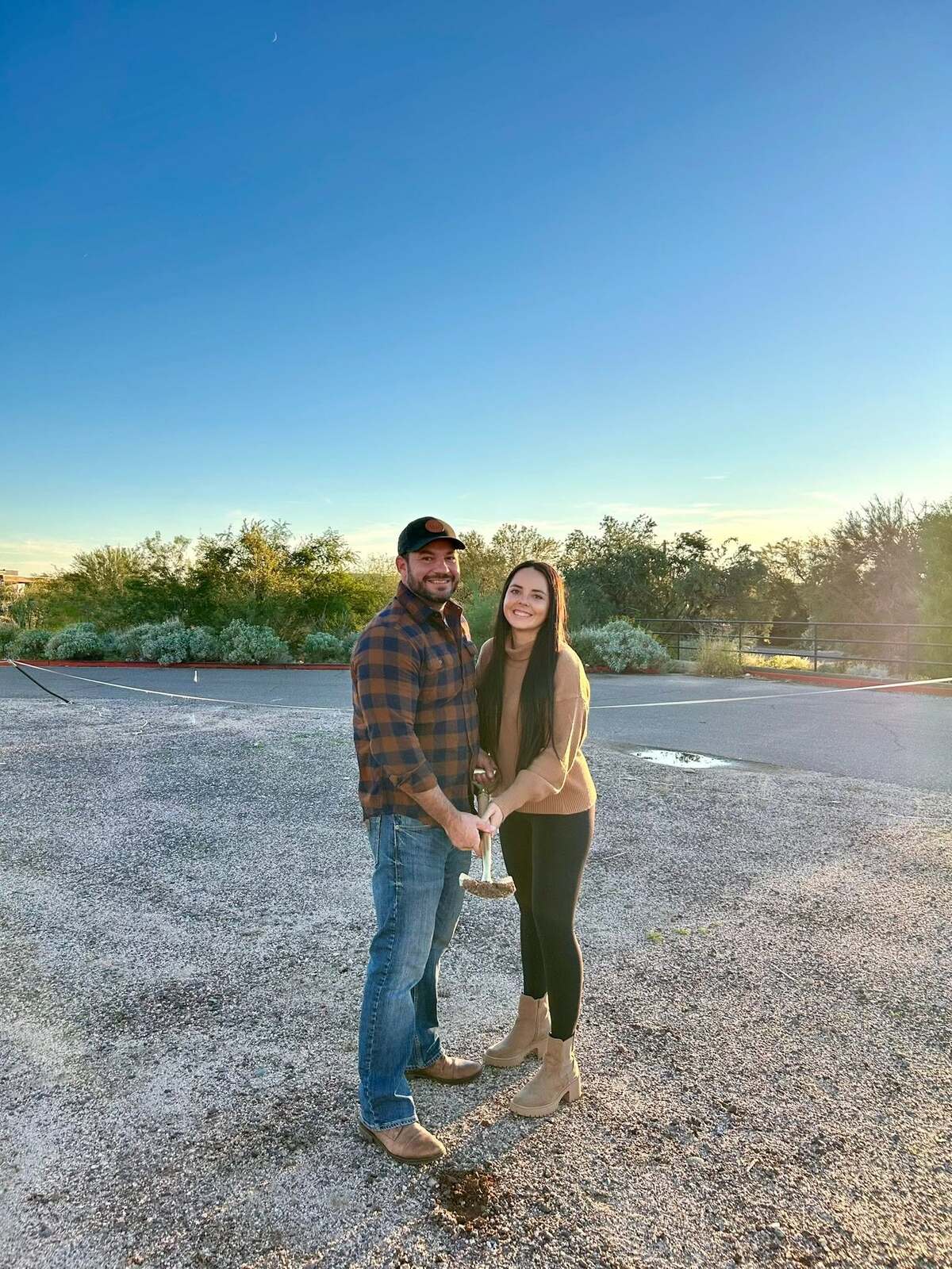 Desert Hills Brewing Co. Targets January Opening in Cave Creek