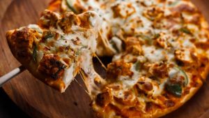 Historic Kansas City Pizza Chain to Shut Down Its Independence Store