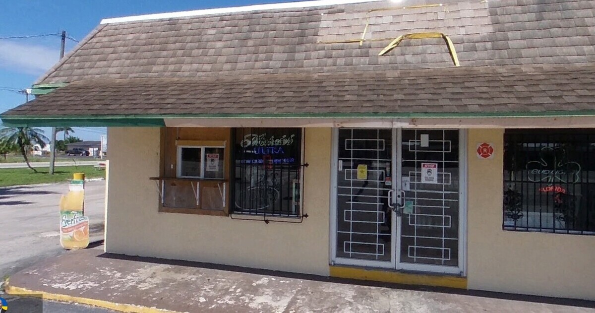 Glades Restaurant Plans for Belle Glade Location