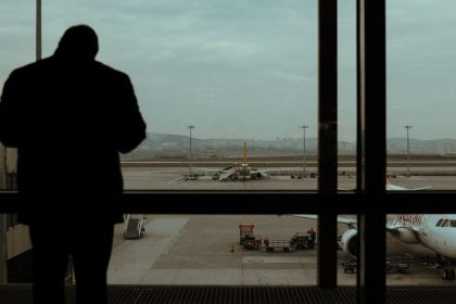 Menzies Aviation reports layoffs ahead of November deadline