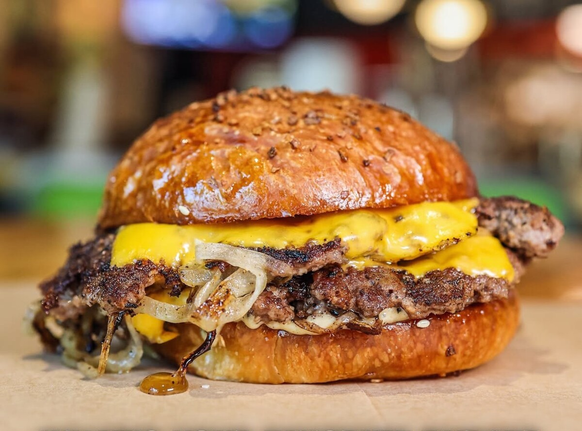 Hopdoddy Burger Bar Set to Open First Schertz Location in 2027